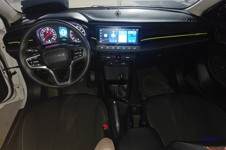 Used Roewe i5 2021 1.5L Manual Platinum Edition
