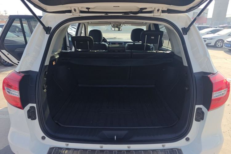 Used Haval H8 2015 2.0T Two-Wheel Drive Comfort Version
