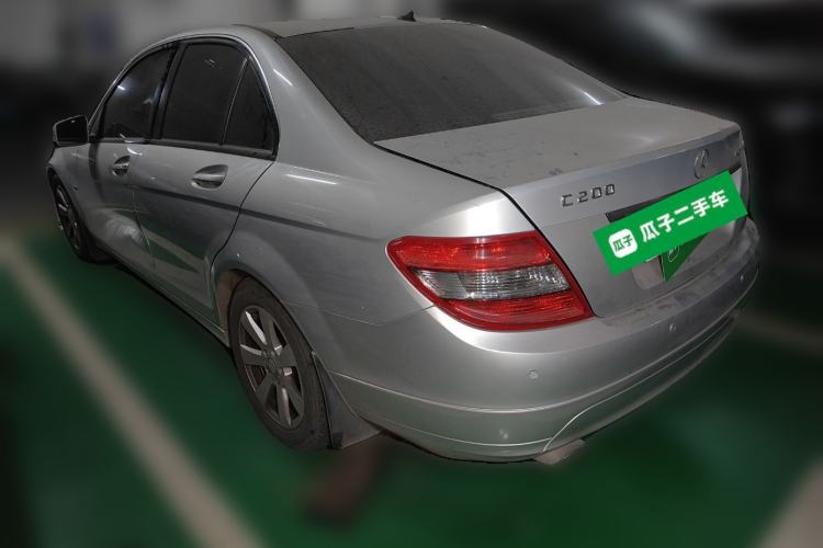 Used Mercedes-Benz C-Class 2010 C 180K Classic model