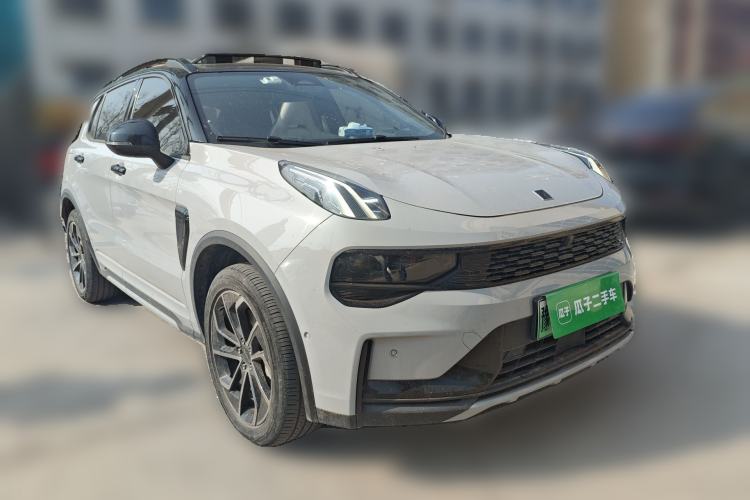 Used Lynk & Co 01 EM-P 2023 1.5TD EM-P Dawn Edition Front Right 45 Deg