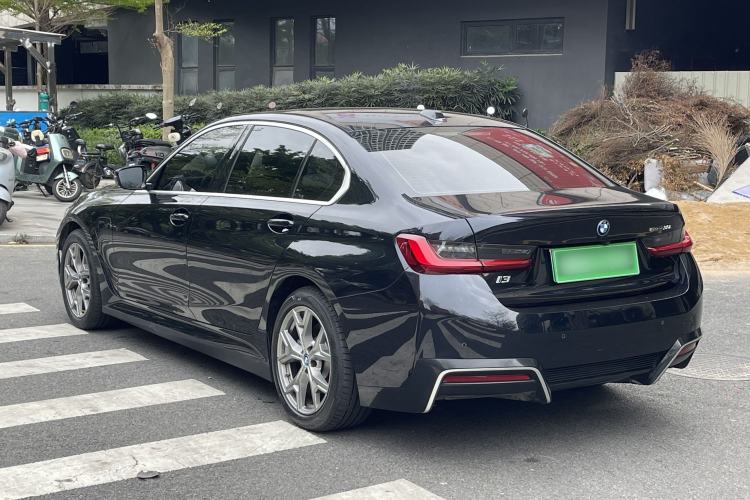 Used BMW i3 2024 eDrive 35 L
