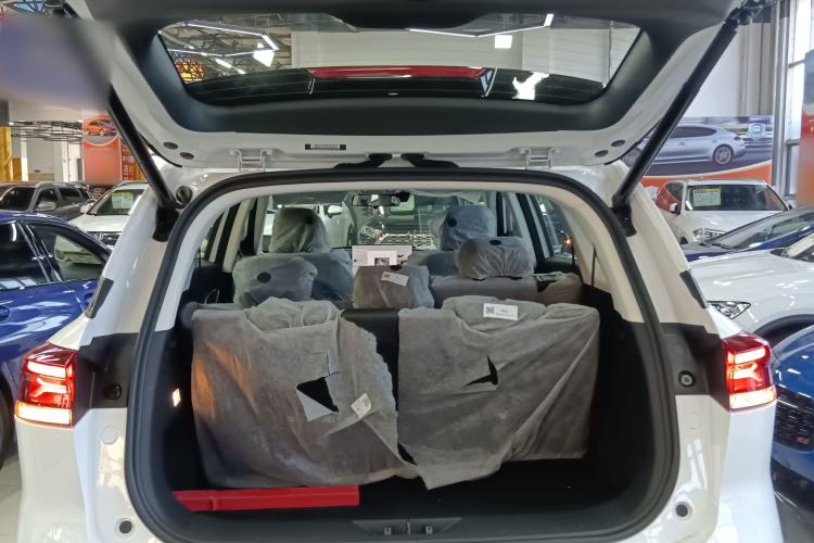 Used Changan CS75 2026 Model PRO 1.5T DCT Prestige 7-Seater