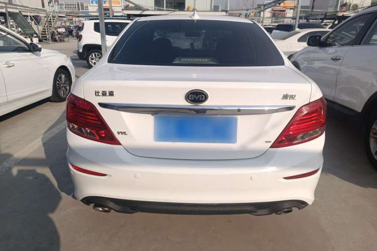 Used BYD Surui 2015 Revised Version 1.5L Manual Luxury Edition