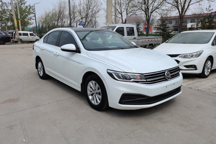 Used Volkswagen Bora 2019 1.5L Manual Fashion Edition Front Right 45 Deg