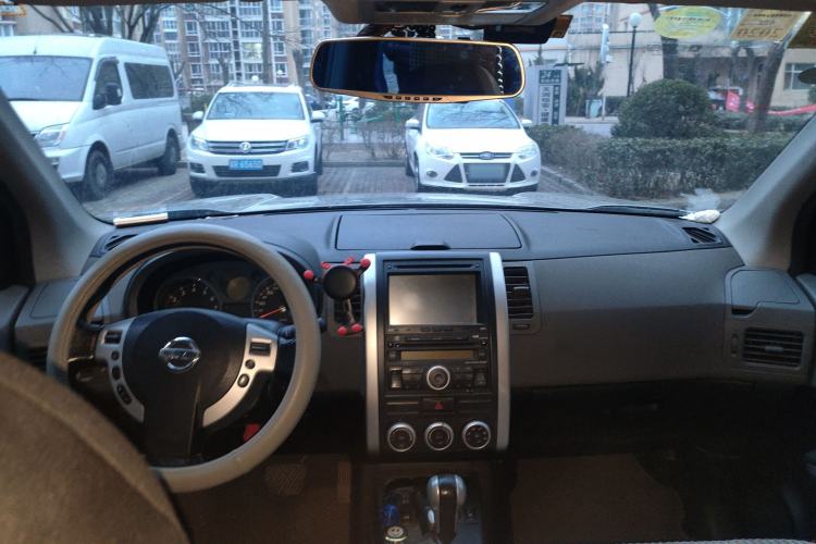 Used Nissan X-Trail 2010 2.5L CVT Luxury Edition 4WD