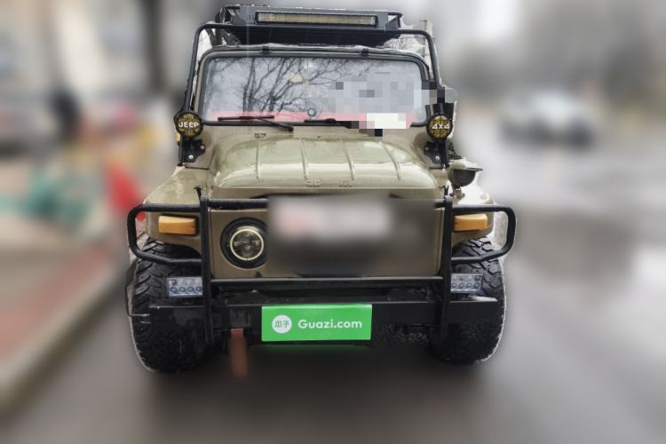 Used BAW 212 Classic 2016 2.0L Square Door Four-Wheel Drive Luxury Version China V
