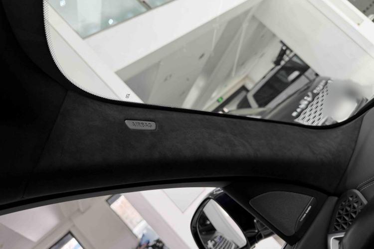 Used BMW X7 2023 xDrive40i Luxury M Sport Package Interior 10