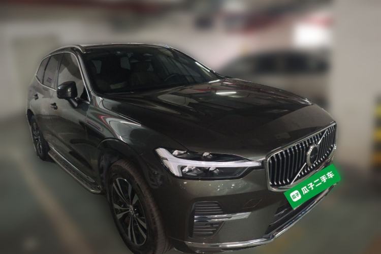 Used Volvo XC60 2022 B5 4x4 Zhiyi Luxury Edition Front Right 45 Deg