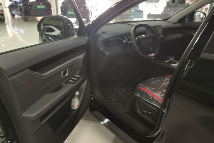 Used JETOUR Dashing 2026 Model—Youth Edition, 1.5T 6DCT Luxury Edition
