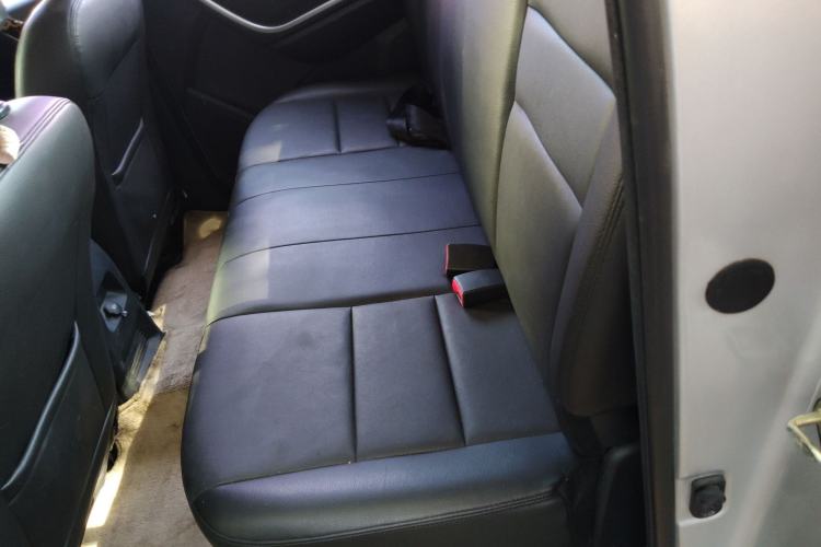 Used JMC Yuhu 7 2016 2.4T Two-Wheel Drive Luxury Edition JX4D24
