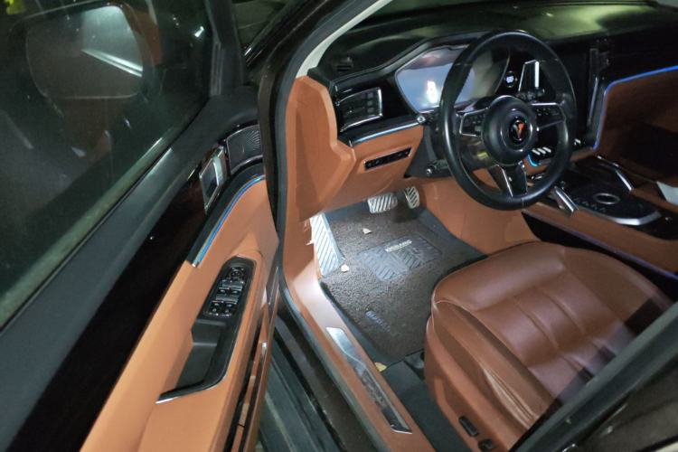 Used Zotye T700 2017 1.8T Dual-Clutch Prestige Model
