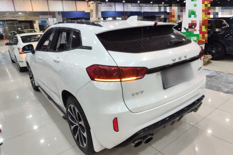 Used Wey VV7 2017 2.0T Ultra-Luxury Version
