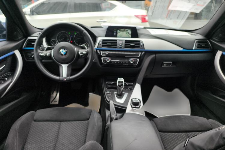 Used BMW 3 Series 2018 320i M Sport Package
