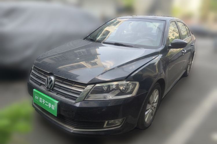 Used Volkswagen Lavida 2013 Restyled Classic 1.6L Manual Comfort Edition