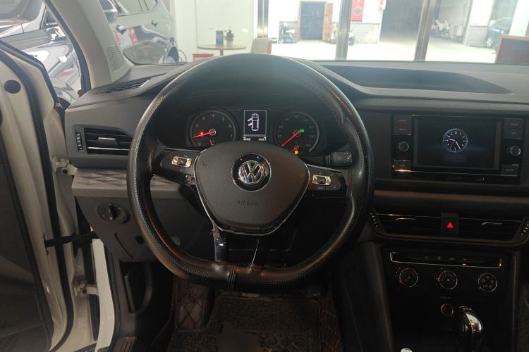 Used Volkswagen Tharu 2019 280TSI Two-Wheel Drive Trend Edition China VI Standard Steering Wheel