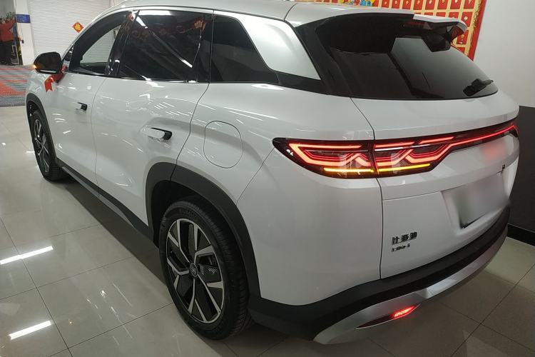 Used BYD Song L DM-i 2024 160km Beyond Edition
