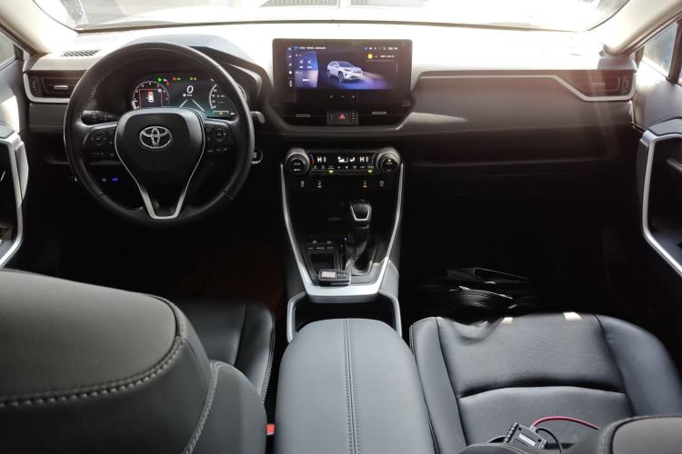 Used Toyota RAV4 2023 2.0L CVT Two-Wheel Drive 20th Anniversary Platinum Edition