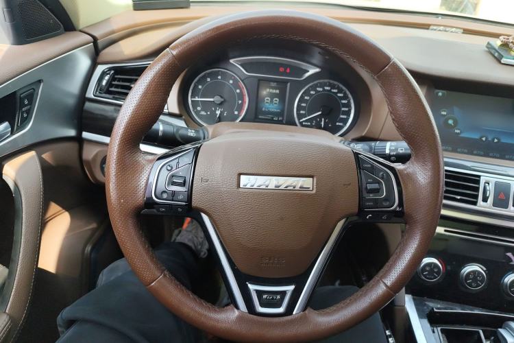 Used Haval H7 2016 Blue-Label H7 2.0T Automatic Luxury Model
