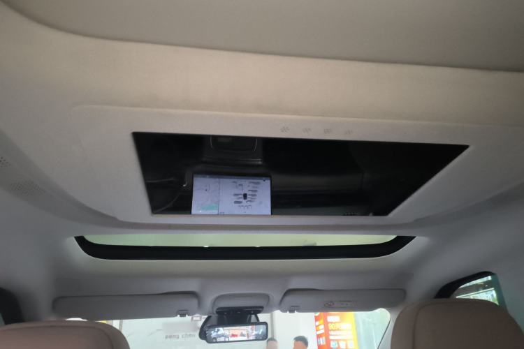 Used XPeng X9 2025 740 Ultra-Long Range Max
