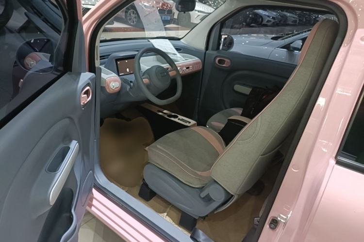 Used Bestune Pony 2025 222km Range Agile Horse Driver Seat