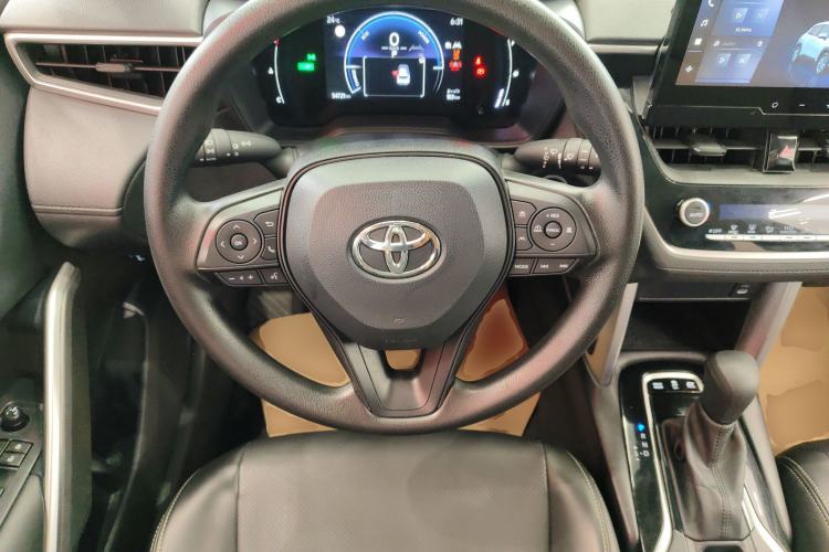Used Toyota Corolla Cross 2023 Dual-Motor 2.0L Pioneer Edition Steering Wheel