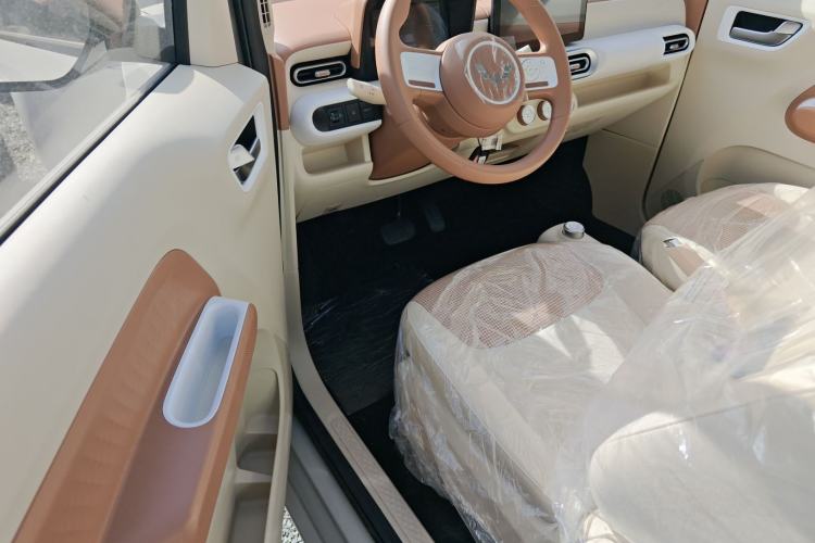 Used Wuling Hongguang MINIEV 2024 3rd Generation 215km Youth Edition