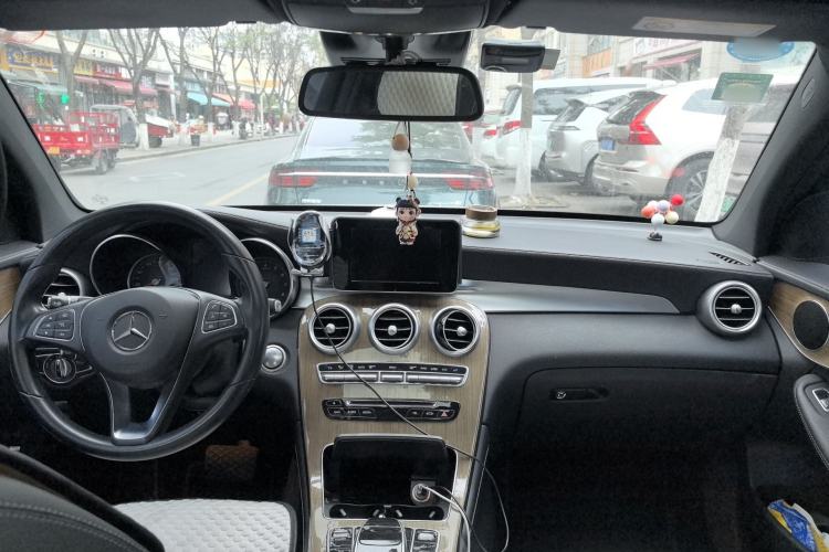 Used Mercedes-Benz GLC Coupe 2017 GLC 260 4MATIC Coupe SUV
