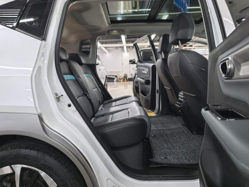 Used AION Y 2023 Plus 510 Smart Edition — 17