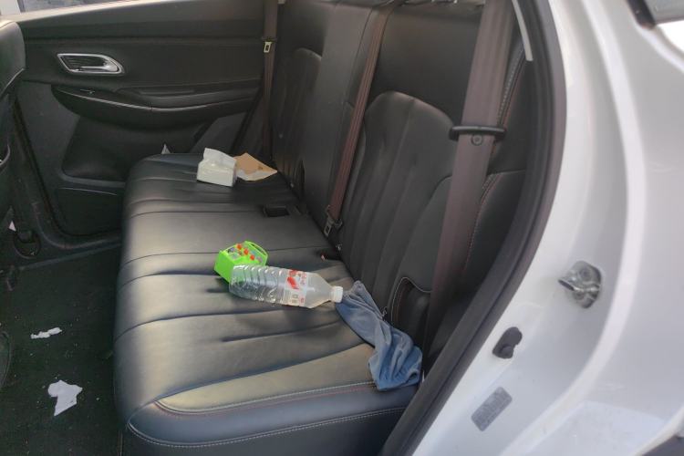 Used CHANGAN OSHAN X7 2021 1.5T Automatic Luxury Version Left Rear Seat