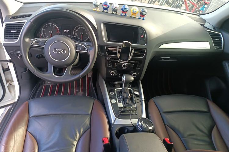 Used Audi Q5 2018 Collector's Edition 40 TFSI Technology Model