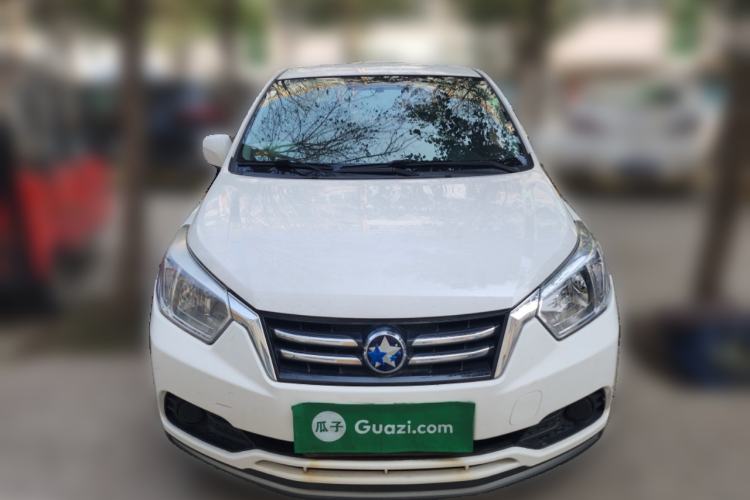 Used Venucia D50 2015 1.6L Manual Fashion Edition
