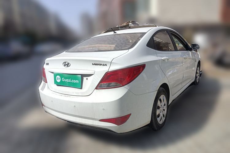 Used Hyundai Verna (older generation) 2014 1.4L Manual Smart GLS Trim
