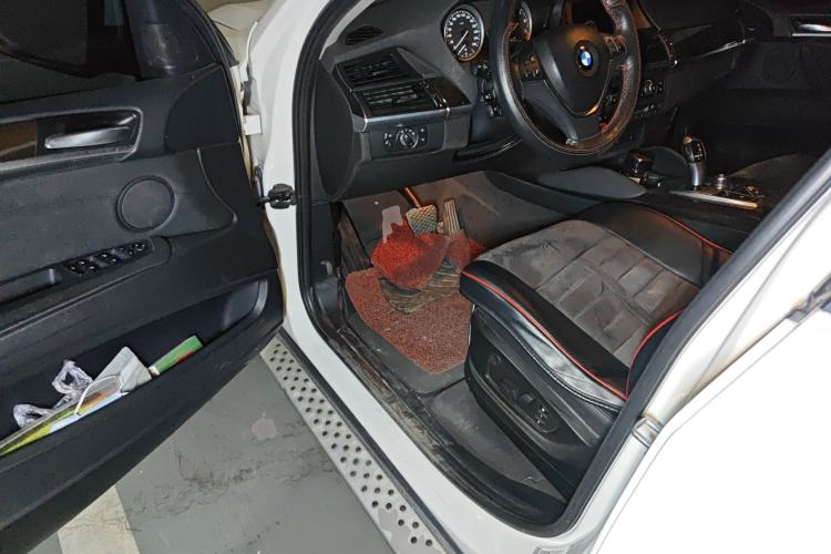 Used BMW X6 2014 xDrive35i Sport model Driver Seat