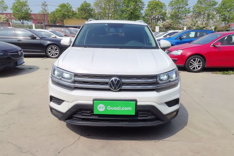 Used Volkswagen Tharu 2022 280TSI Two-Wheel-Drive Luxury Edition Front