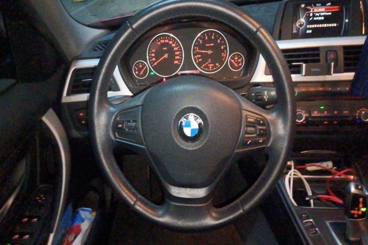 Used BMW 3 Series 2015 320i Active Edition
