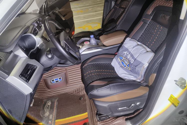 Used Geely Auto Emgrand X7 Sport 2016 1.8TD Automatic ZhiZun Version
