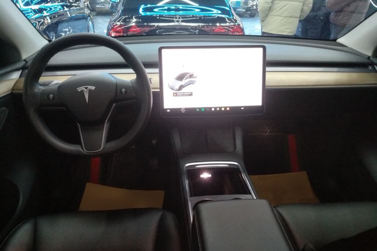 Used Tesla Model Y 2021 Standard Range Rear-Wheel Drive Version