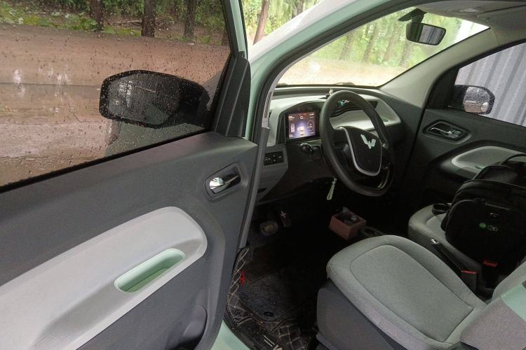 Used Wuling Hongguang MINIEV 2021 Macaron Premium Model – Lithium Iron Phosphate