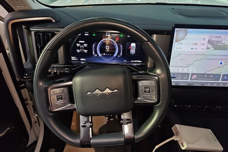 Used Formula Leopard 5 2023 Explore Edition