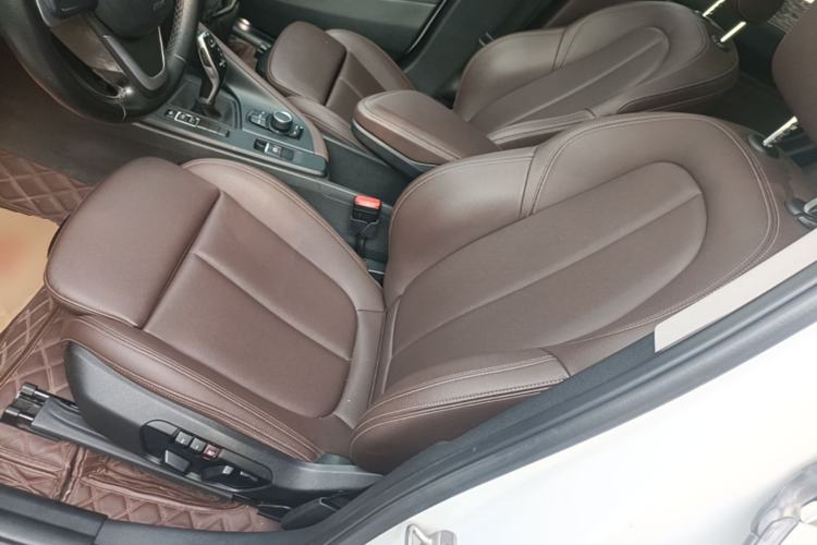 Used BMW X1 2020 sDrive20Li Fashion Model Left Front Seat