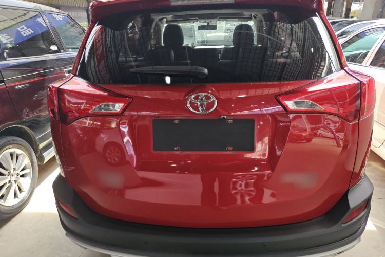 Used Toyota RAV4 2013 2.0L CVT Four-Wheel Drive New Edition