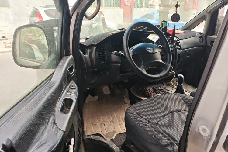 Used JAC Group Refine 2011 2.0L Shuttle Gasoline Comfort Edition HFC4GA3 Driver Seat