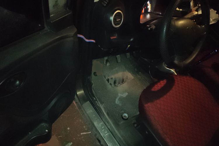 Used Chery QQ 2013 1.0L Manual Happy Edition