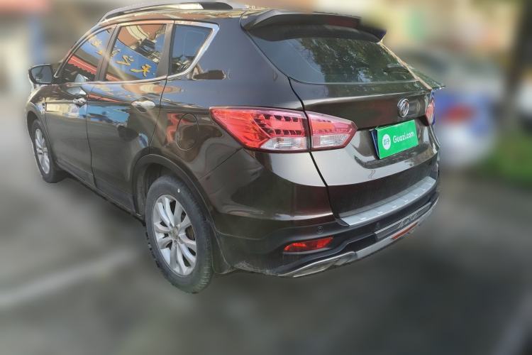 Used Dongfeng Aeolus AX7 2016 2.0L Automatic Zhiyi Trim
