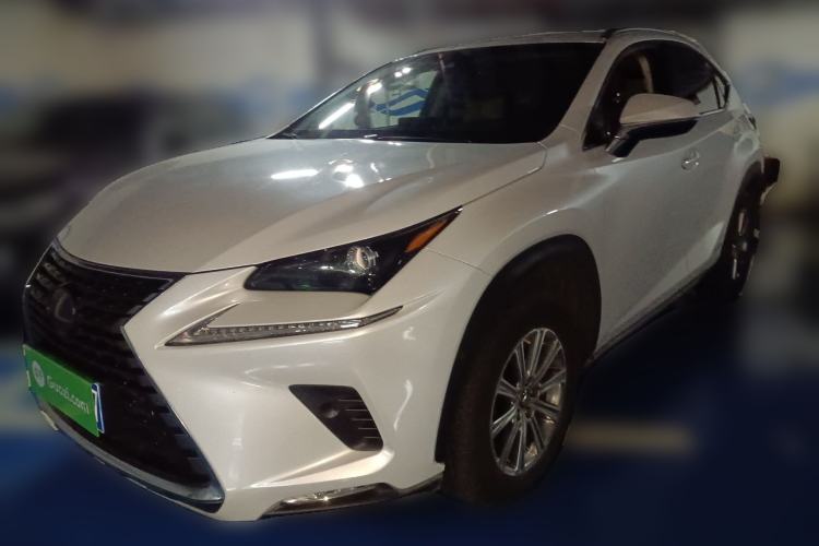 Used Lexus NX 2018 300h Front-Wheel-Drive FENGSHANG Version China V Emission Standard