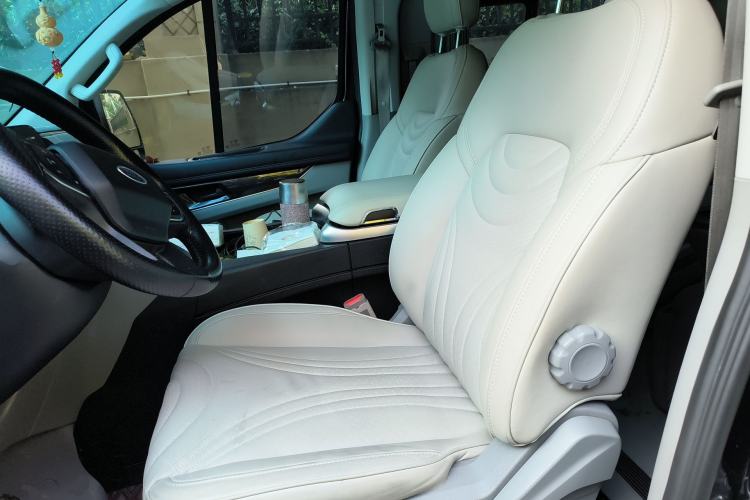 Used Ford Transit 2023 2.0T Diesel Automatic Commercial Van Short Wheelbase Low Roof—7/8/9-Seater