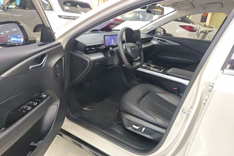 Used Wuling Xingguang 2024 Co-Creation Edition 150 Advanced Model