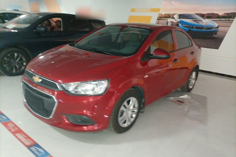 Used Chevrolet Aveo Sonic 2014 Sedan 1.4SL AT Stylish Sunroof Edition
