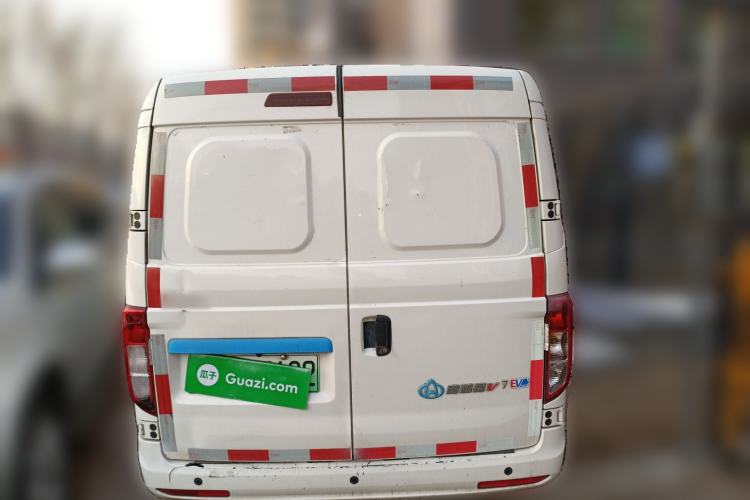 Used CHANGAN KUAYUE Xing V7 EV 2023 250km Dual-Door Smart Enjoyment Version 2 Seats Rear