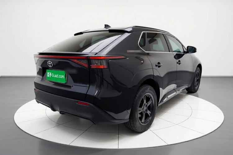 Used Toyota FAW bZ4X 2022 Two-Wheel-Drive Elite JOY Edition
